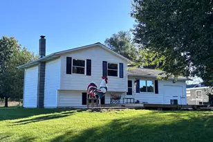 24589 Flach Rd, Mendon, MI 49072 - Photo 3