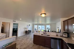 2849 Jordan River Dr, Fowlerville, MI 48836 - Photo 3