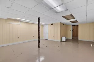 218 Exchange St, Marshall, MI 49068 - Photo 41
