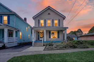 218 Exchange St, Marshall, MI 49068 - Photo 1