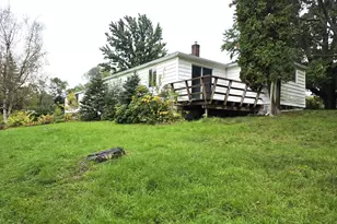 916 Lincoln Lake Ave SE, Lowell, MI 49331 - Photo 3