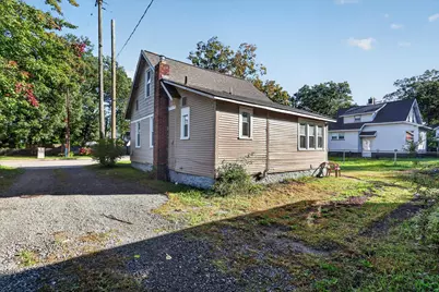 379 E Dale Avenue, Muskegon, MI 49442 - Photo 31