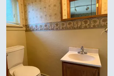 1637 Grove Avenue, Benton Harbor, MI 49022 - Photo 21
