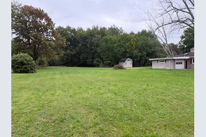 1637 Grove Avenue, Benton Harbor, MI 49022 - Photo 29