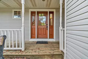 10092 Meadowhill Dr SE, Lowell, MI 49331 - Photo 15