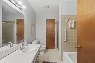 37244 Clubhouse Dr, Sterling Heights, MI 48312 - Photo 29
