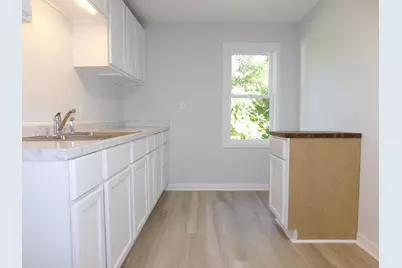 54 S 30th Street S, Battle Creek, MI 49015 - Photo 21