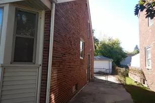 7677 Dacosta, Detroit, MI 48239 - Photo 3