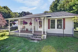 913 E High St, Greenville, MI 48838 - Photo 1