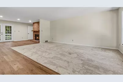 43618 Carla Drive, Paw Paw, MI 49079 - Photo 7