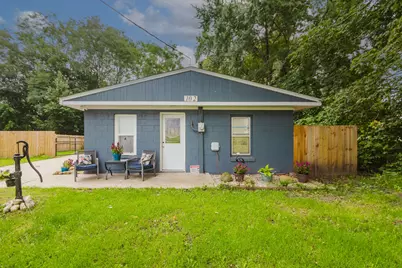 102 E Beers Street, Decatur, MI 49045 - Photo 1