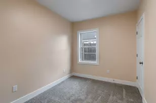 511 Emerald Ave NE, Grand Rapids, MI 49503 - Photo 15