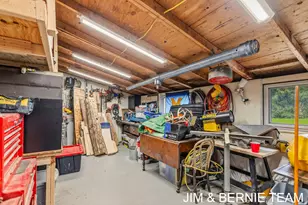 500 Greenbrier Dr SE, Grand Rapids, MI 49546 - Photo 43