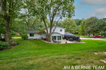 500 Greenbrier Drive SE, Grand Rapids, MI 49546 - Photo 51
