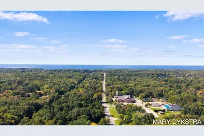 1426 W Lakewood Boulevard, Holland, MI 49424 - Photo 27