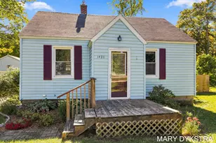 1426 W Lakewood Blvd, Holland, MI 49424 - Photo 5