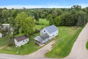 201 E Battle Creek St, Galesburg, MI 49053 - Photo 33