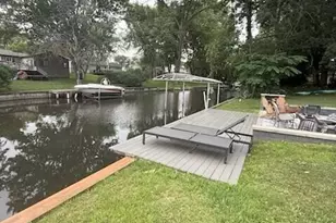 3355 Boyer St, Walled Lake, MI 48390 - Photo 11