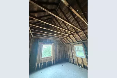 2080 E Empire Avenue, Benton Harbor, MI 49022 - Photo 27