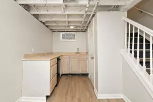 1518 Red Run Dr, Royal Oak, MI 48073 - Photo 19