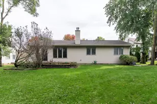 1371 Maplewood Dr, Saline, MI 48176 - Photo 33