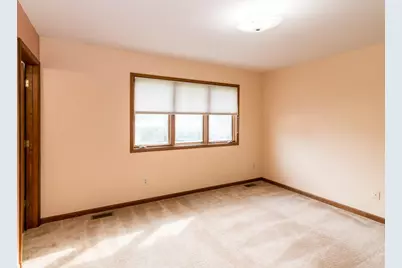1371 Maplewood Drive, Saline, MI 48176 - Photo 17