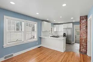 532 Godfroy Ave, Monroe, MI 48162 - Photo 13