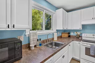 1360 Central Ave, Howell, MI 48843 - Photo 13