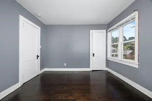856 Diamond Ave NE, Grand Rapids, MI 49503 - Photo 19