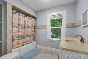 851 Kalamazoo Ave SE, Grand Rapids, MI 49507 - Photo 7
