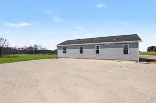 29216 Saddlebred Ln, Dowagiac, MI 49047 - Photo 25