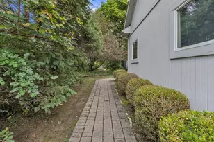 2140 Independence Blvd, Ann Arbor, MI 48104 - Photo 3