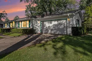 809 Canterbury Dr, Sturgis, MI 49091 - Photo 3
