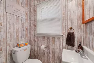 809 Canterbury Dr, Sturgis, MI 49091 - Photo 19