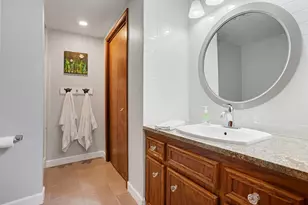 14314 Sunview Dr, Holland, MI 49424 - Photo 19