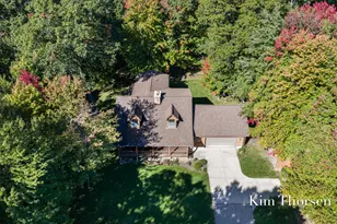 6263 Oak Valley Dr NE, Belmont, MI 49306 - Photo 3