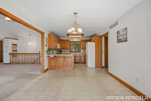 7043 Maplelawn Dr, Hudsonville, MI 49426 - Photo 25