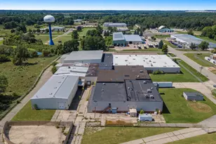 205 W Oliver Dr, Marshall, MI 49068 - Photo 1