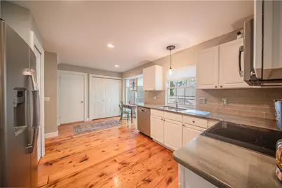 1083 Chestnut Lane, South Lyon, MI 48178 - Photo 19