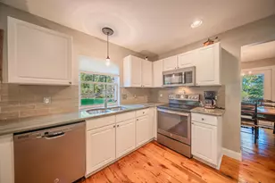 1083 Chestnut Ln, South Lyon, MI 48178 - Photo 21
