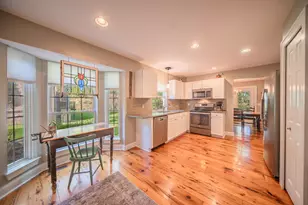 1083 Chestnut Ln, South Lyon, MI 48178 - Photo 23