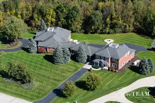 3050 Ridge Port Dr NW, Grand Rapids, MI 49544 - Photo 3