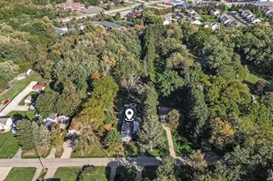 1328 Maplerow Ave NW, Grand Rapids, MI 49534 - Photo 3