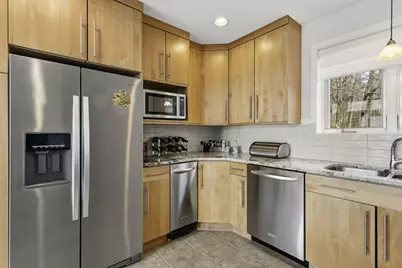 6129 Lakeshore Avenue, West Olive, MI 49460 - Photo 15