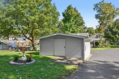 315 N Eagle Street, Marshall, MI 49068 - Photo 17
