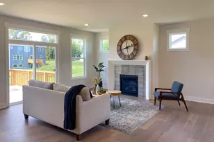 1220 Wake Robin Rd, Holland, MI 49424 - Photo 9