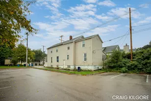 107 S 1st St, Grand Haven, MI 49417 - Photo 47