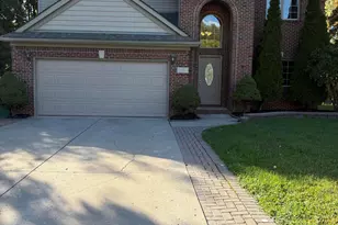 39283 Willowmere St, Harrison Township, MI 48045 - Photo 1