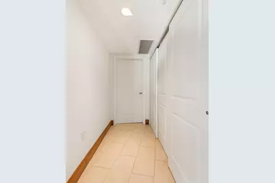 10 Witherell Street #3301, Detroit, MI 48226 - Photo 3
