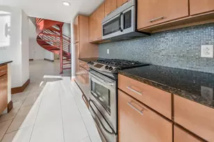 10 Witherell St, Detroit, MI 48226 - Photo 17